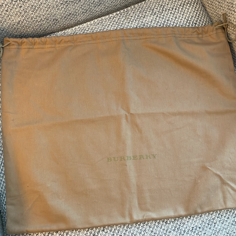 Burberry House Check Banner Bag - Picture 10 of 10
